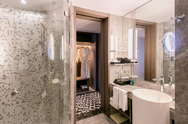 Centara Grand At Centralworld - SHA Extra Plus Certified