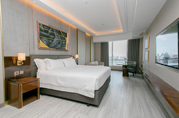 Centara Grand At Centralworld - SHA Extra Plus Certified