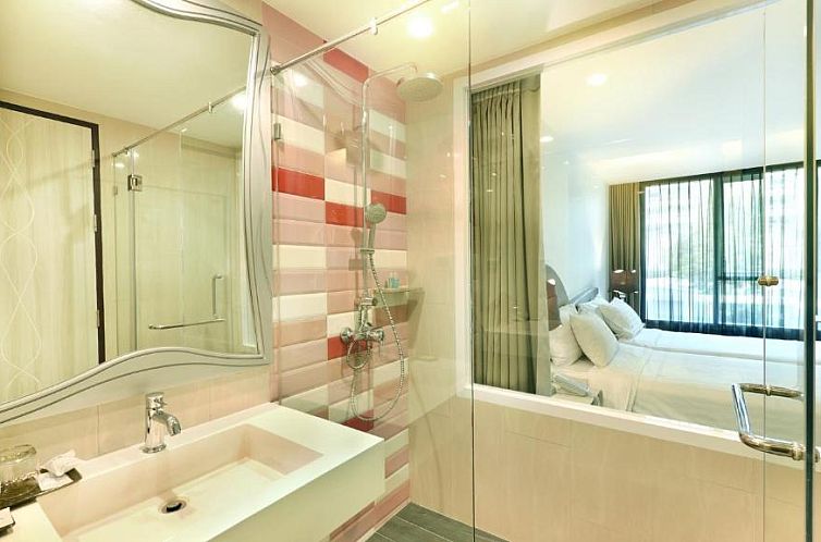 Le Tada Parkview Hotel