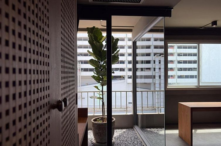Centric Place Hotel