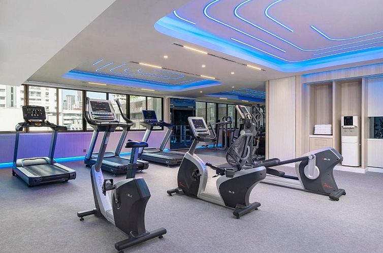 Centre Point Sukhumvit 10