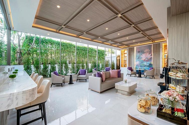 Centre Point Sukhumvit 10