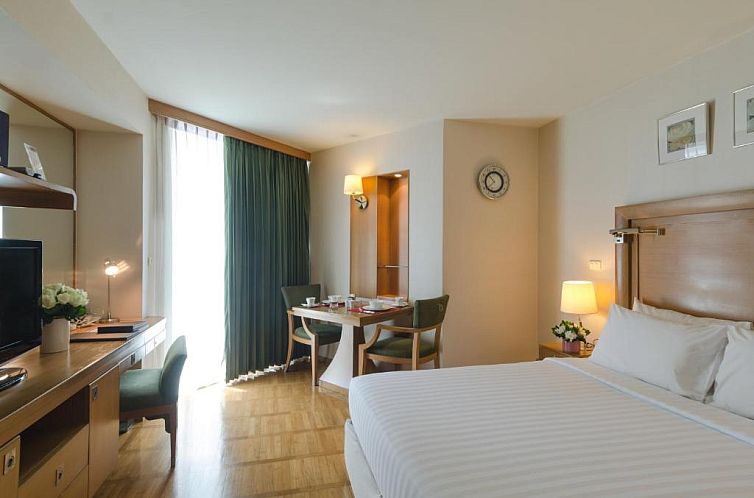 AT EASE saladaeng by AETAS