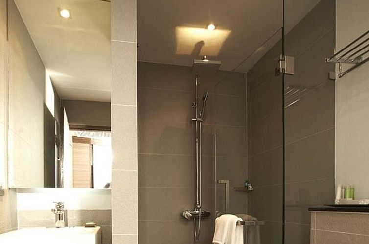 Sukhumvit Suites Hotel