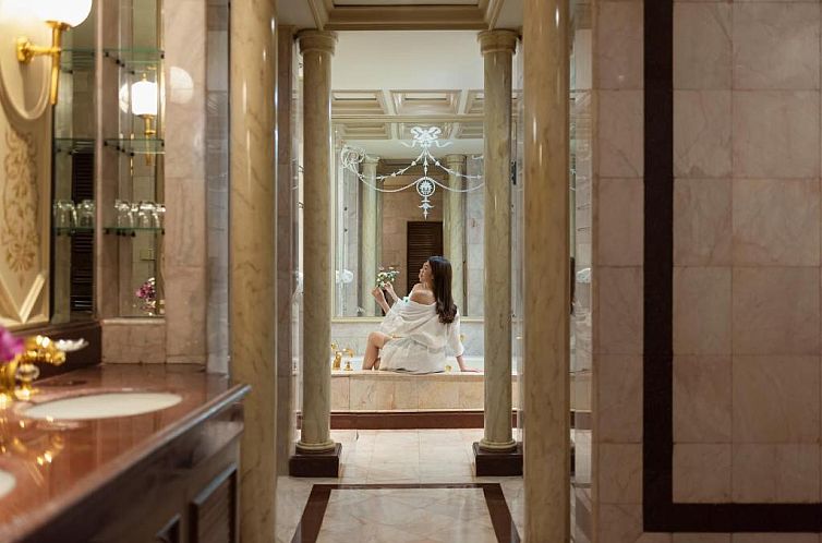 The Emerald Hotel - SHA Plus