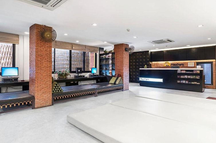 Nappark Hostel @Khao San