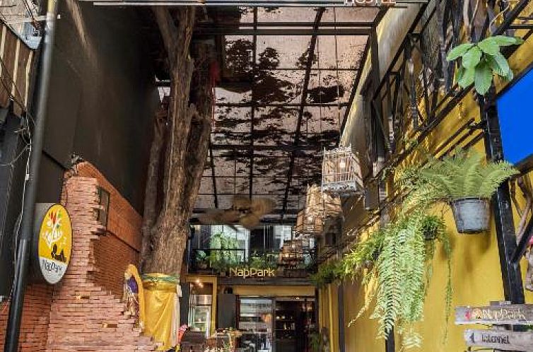 Nappark Hostel @Khao San