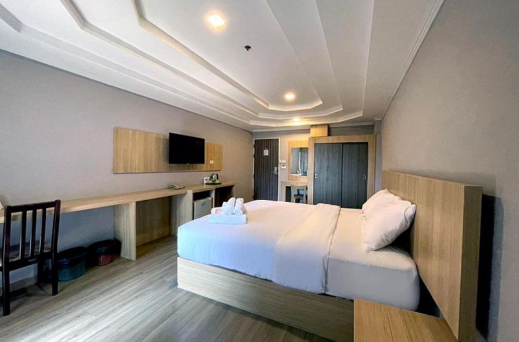 Tara Garden Hotel