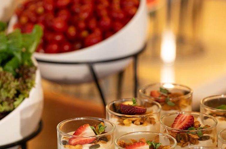 Bliston Suwan Park View - SHA Plus