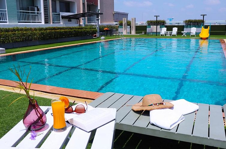 Evergreen Place Siam by UHG - SHA Extra Plus