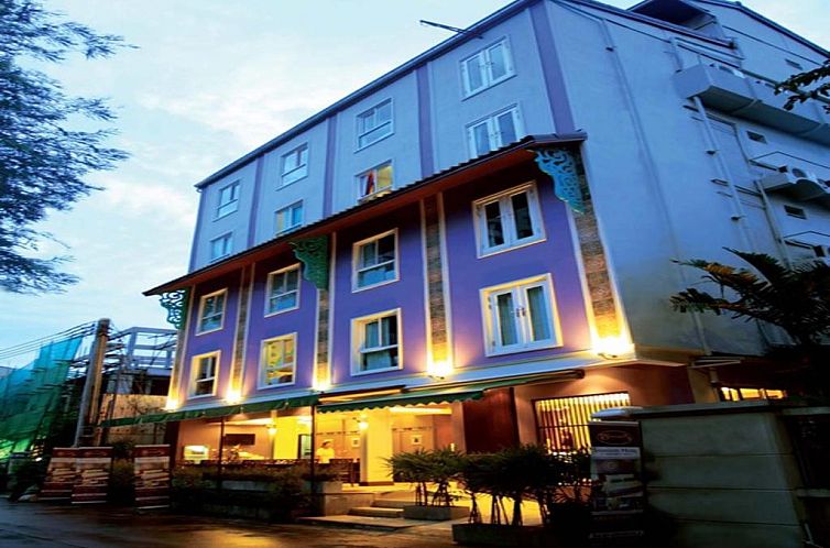 Sawasdee Hotel @ Sukhumvit Soi 8