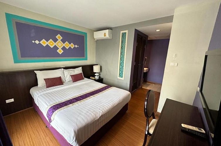 Sawasdee Hotel @ Sukhumvit Soi 8