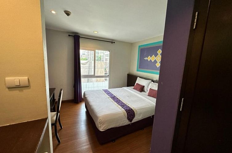 Sawasdee Hotel @ Sukhumvit Soi 8