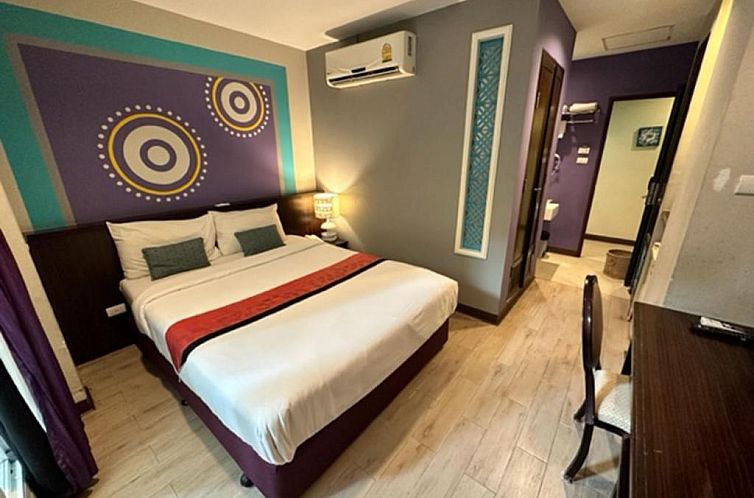 Sawasdee Hotel @ Sukhumvit Soi 8