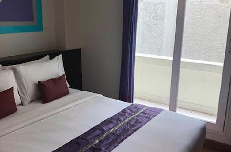 Sawasdee Hotel @ Sukhumvit Soi 8