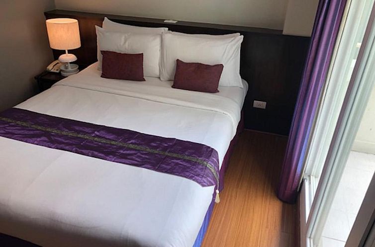 Sawasdee Hotel @ Sukhumvit Soi 8