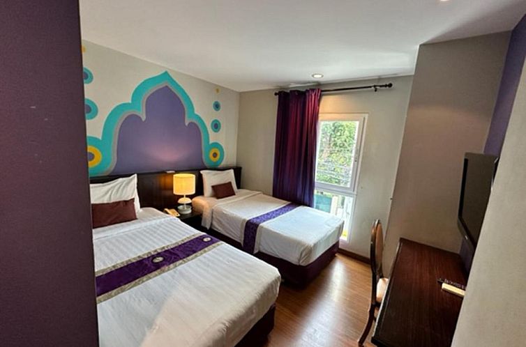 Sawasdee Hotel @ Sukhumvit Soi 8