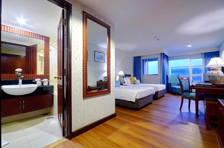Prince Palace Hotel - SHA Extra Plus