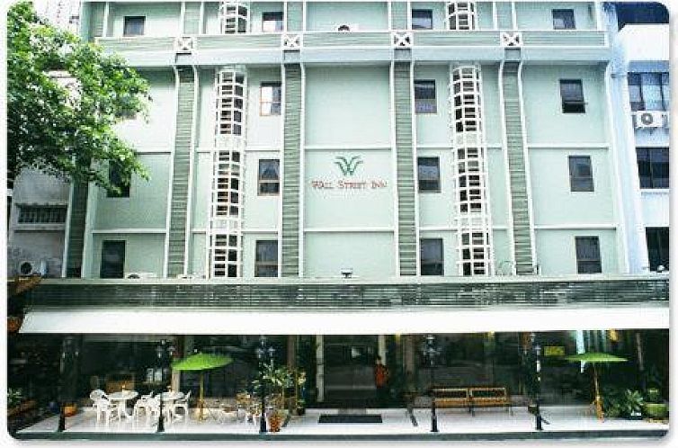 Wall Street Inn, Bangkok