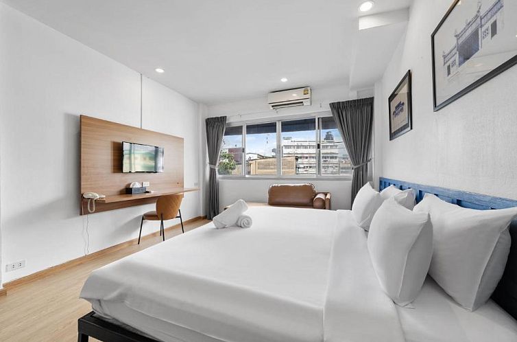 Riverview Residence