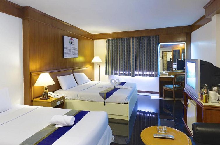Silom Avenue Inn