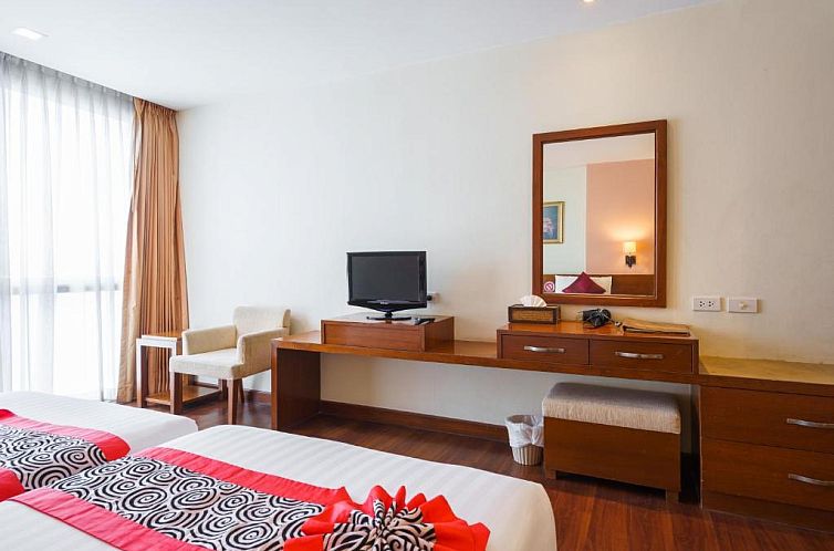 Lantana Resort