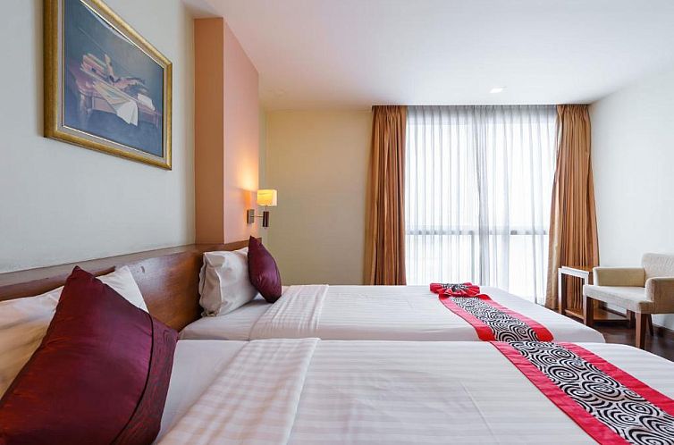 Lantana Resort