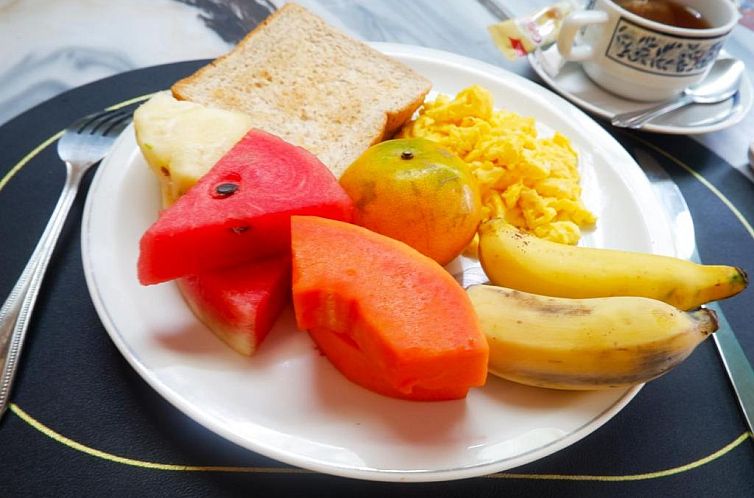 Samsen Sam Place