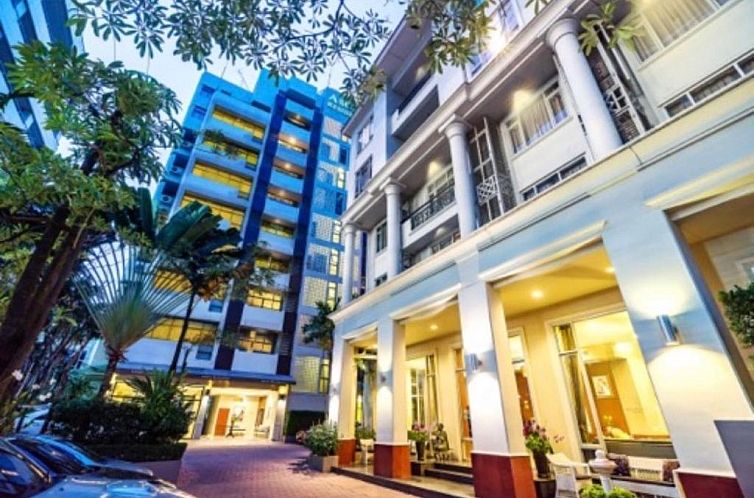 Asoke Residence Sukhumvit by UHG