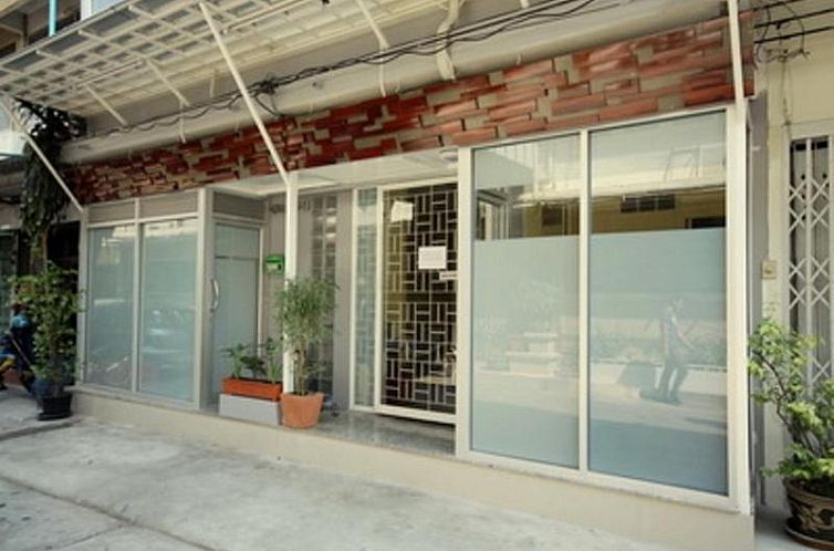 Nine Place Sukhumvit 40