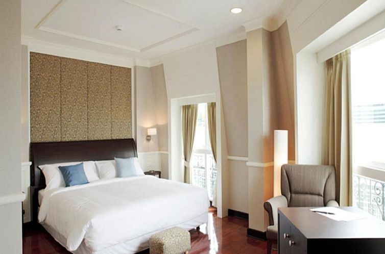 Aurum The River Place