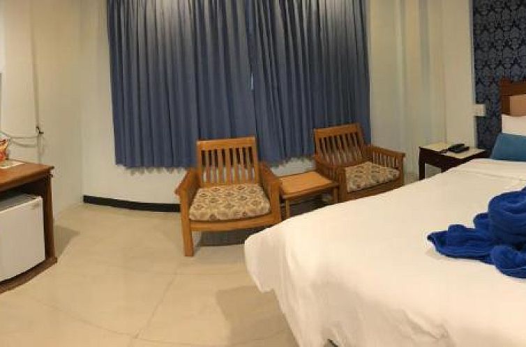 At Bangkok Hotel