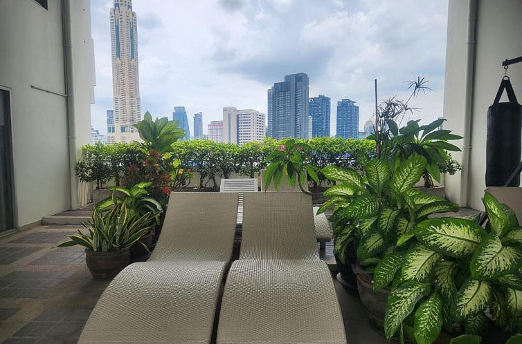 Interchange Tower Serviced Apartment - SHA Extra Plus