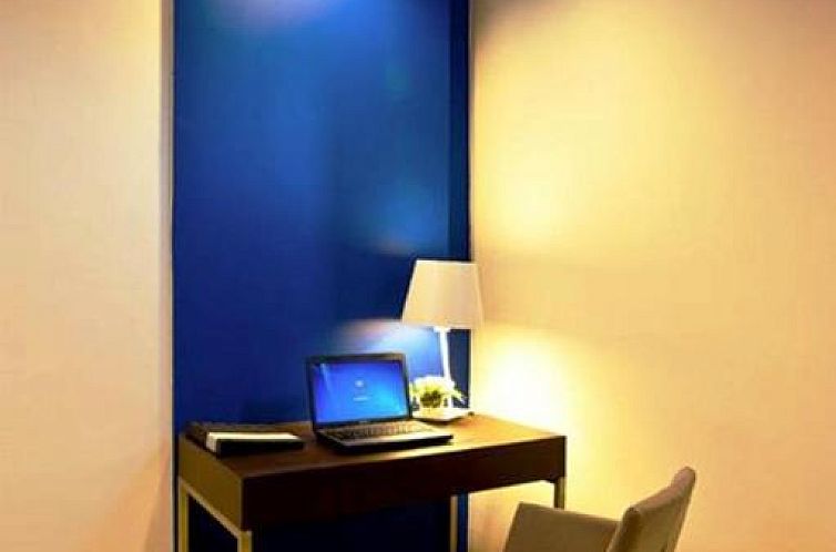 FX Hotel Metrolink Makkasan
