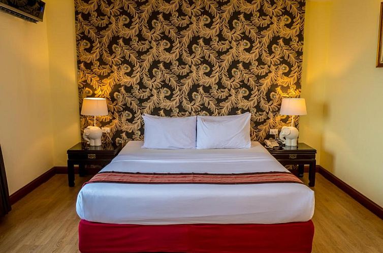 Atrium Boutique Hotel