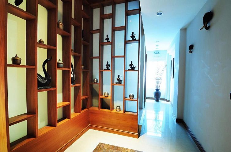 Baan Sukhumvit Soi 18