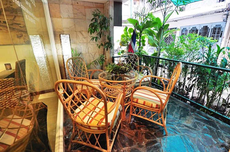 Baan Sukhumvit Soi 18