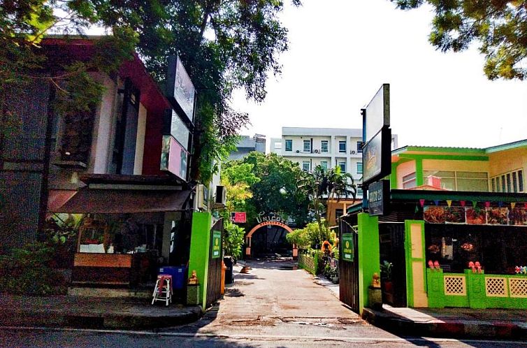 House 23 Guesthouse