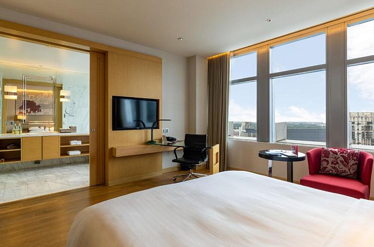 Bangkok Marriott Hotel Sukhumvit - SHA Extra Plus
