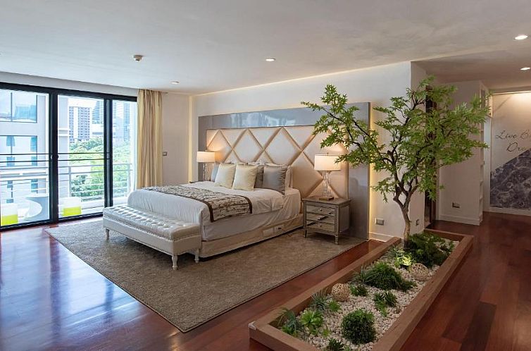 Benviar Tonson Residence