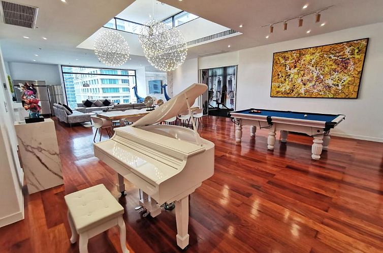 Benviar Tonson Residence