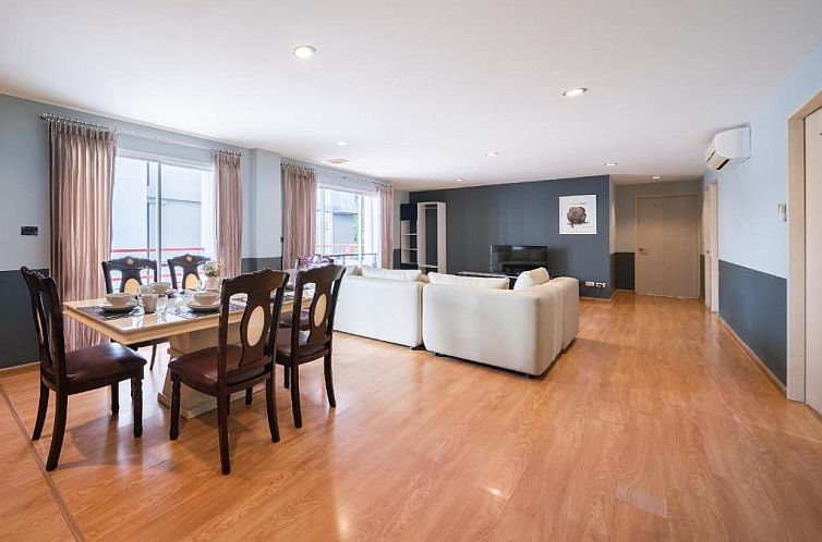 iCheck inn Residences Sathorn - SHA Certified