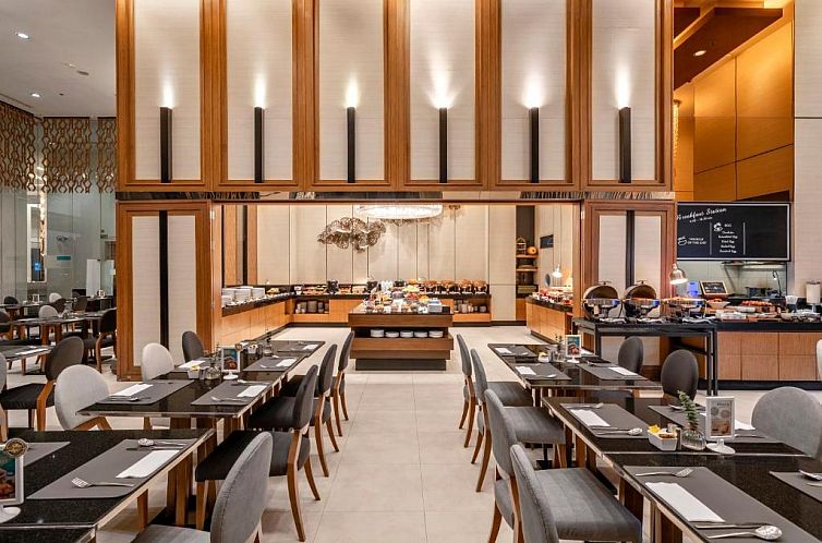 Grande Centre Point Hotel Ploenchit - SHA Plus