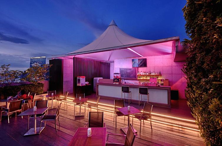 Amara Bangkok Hotel - SHA Extra Plus