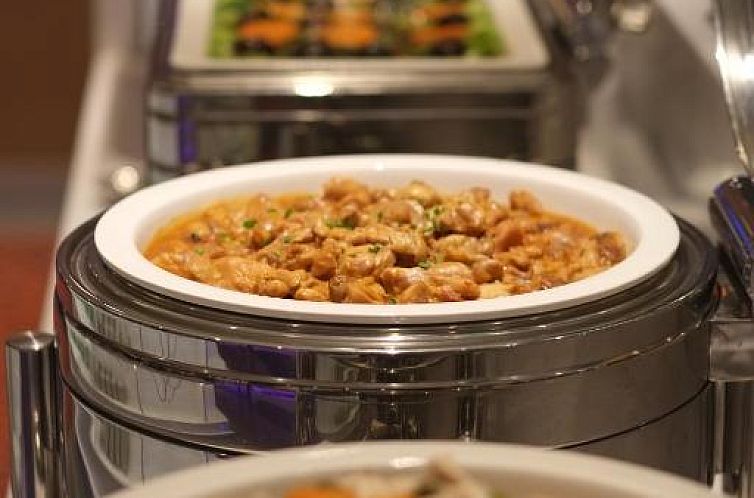 Bizotel Premier Hotel & Residence