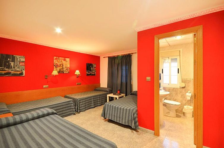 Hostal Apolo Trece