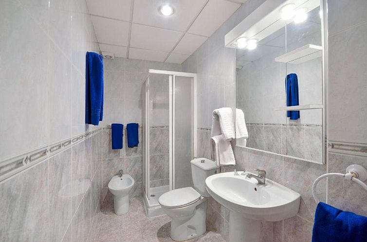 Hostal Apolo Trece
