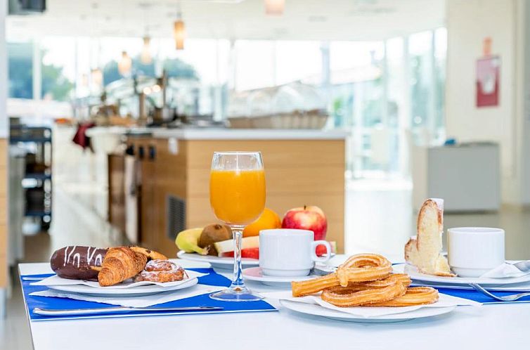 Apartaments Cales de Ponent