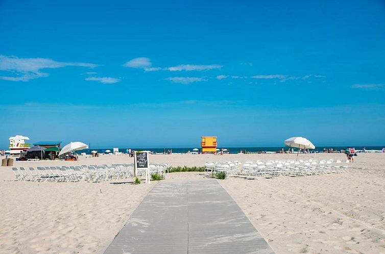 ICONA Diamond Beach