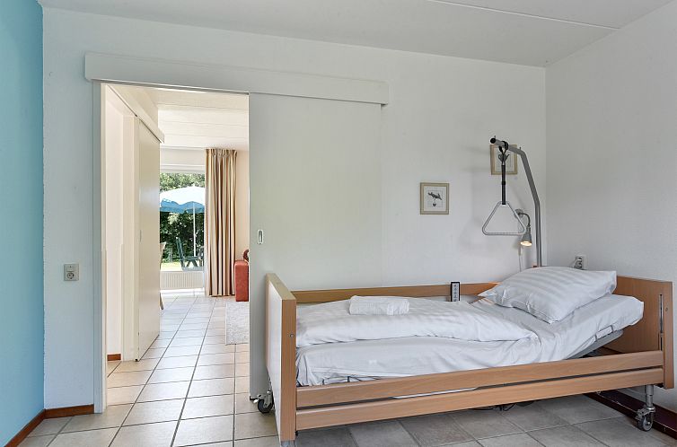 Natuurdorp Suyderoogh | 4-6-persoons bungalow - Breed toegan